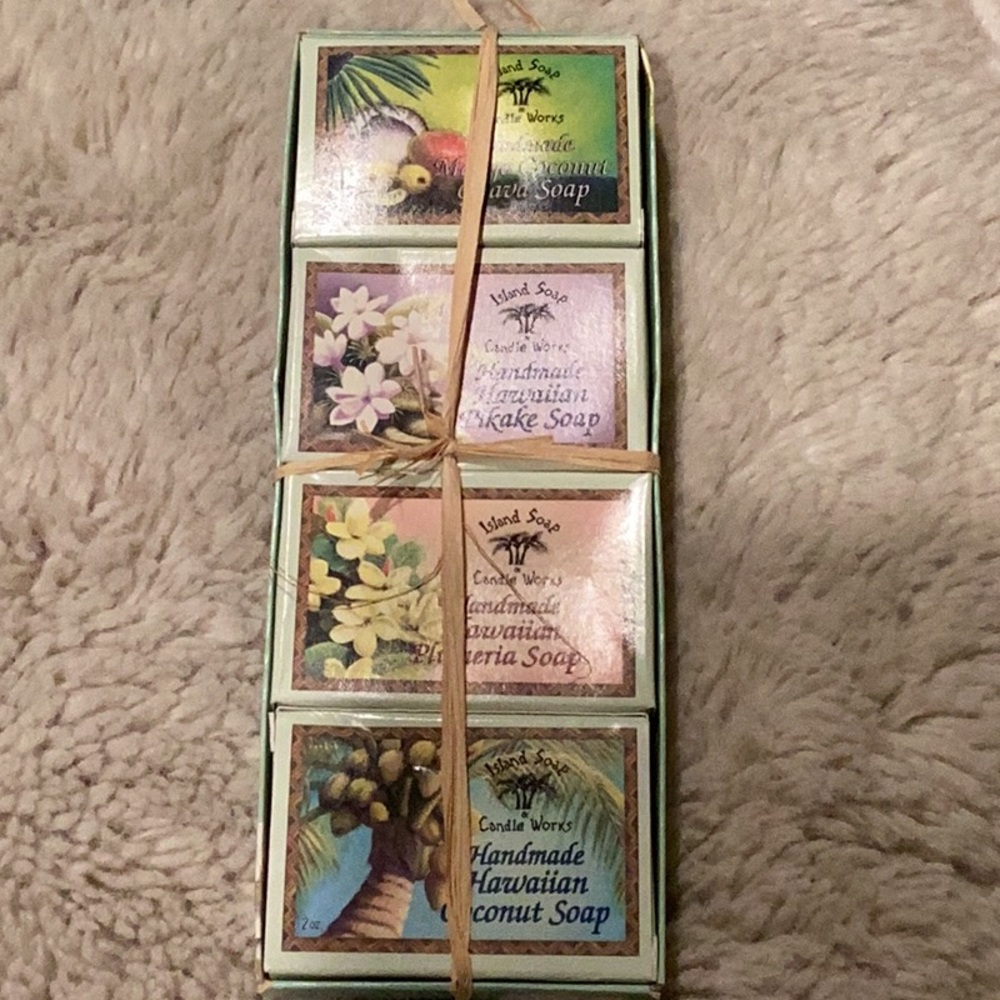 Island Soap Hawaiian Soap Set